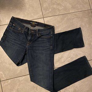 Lucky Brand Jeans sz 6 Charlie Straight